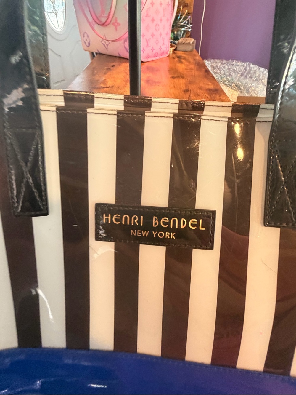 henri bendel Clear Tote with Blue Base and Black Straps - Picture 2 of 7